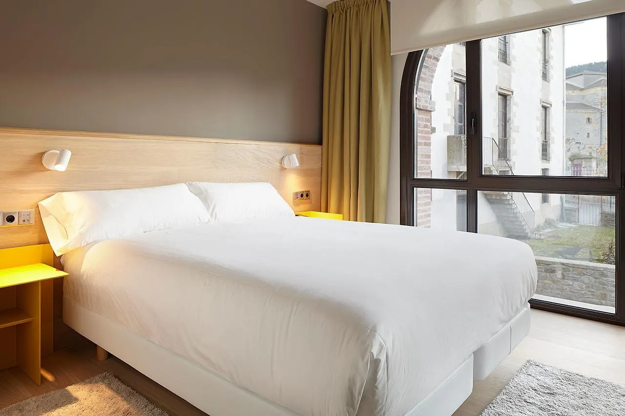 Hotel Imaz Segura